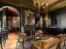 Blackbird Hotel