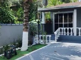 Encanto Paraty - casa aconchegante com acesso ao rio