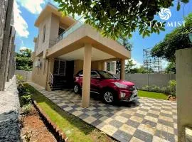 Seredine Villa I Staymist