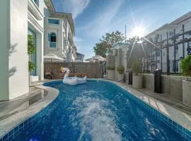 S Villa Ha Long - City Center, Near Beach - 3BR Private Villa with Pool, Jacuzzi, Sauna, Karaoke