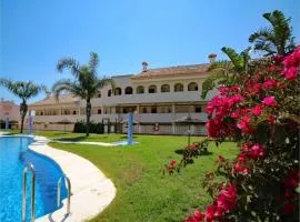 Duplex penthouse with 4 bedrooms and stunning sea views