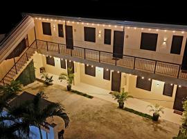 Isla Vida Apartments, hotel in Bantayan