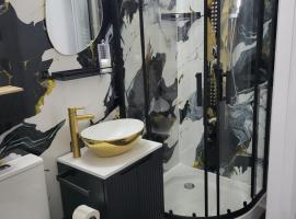 Silver Apartman, property with onsen in Harkány