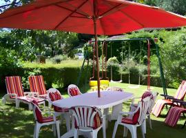 Appartement Handia, hotel in Amotz