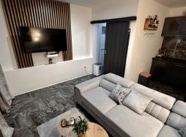 La Monique - Luxury Nautical Apartment, luxury hotel in Stará Turá