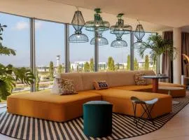 Hampton By Hilton Lyon Airport