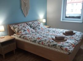 Karkonoskim Szlakiem, hotel in Kamienna Góra