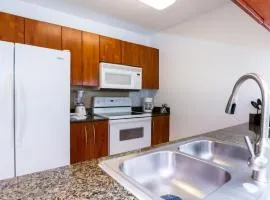 2 BR Apt , free parking