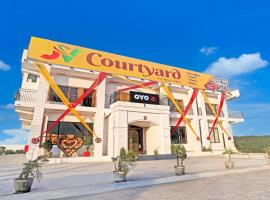 Hotel O J V Courtyard, hotel in Bulandshahr