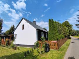 Lawendowy Domek agroturystyka, noclegi - okolice Bałtowa, hotel v destinaci Bałtów