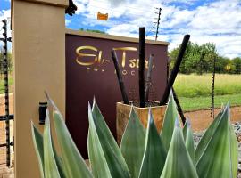 El-Tsuri Guest Resort, chalet de monta&ntilde;a en Pretoria