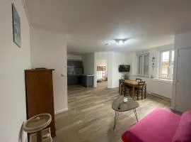 Appartement lumineux 2 chambres proche du centre ville