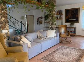 Country house in Golan, hotel in Kidmat Tsvi