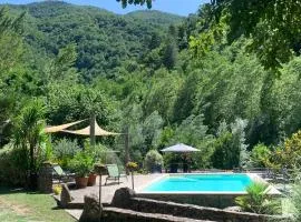 Magic Mill Castagnetoli