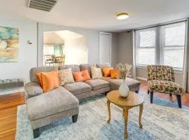 Walk to Coventry Village Charming Top-Floor Unit!