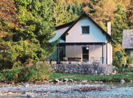 Riverside Guesthouse