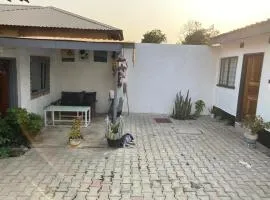 Che-Joy Budget Lodge