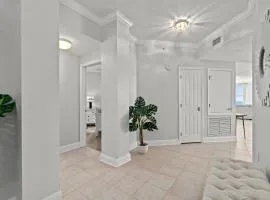 Luxury Beachfront Condo w/ 2 Balconies! Sleeps 8! Walk to Pier Park!