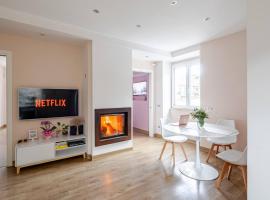 Laura Blu Charme Casa rilassante Lago di Bolsena, Hotel in Valentano