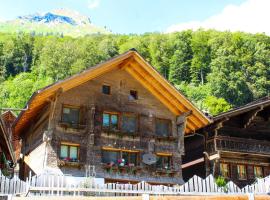 Mys Chalet - Authentique & rénové, villa in Jaun