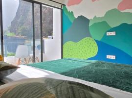 The Pink Banana, maison d'hôtes à Paul