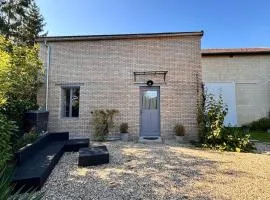 Gîte Elonie, Maison entière avec jardin et parking