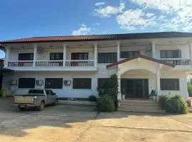 Sichaluenkham HOTEL