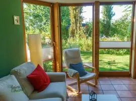 Ferienwohnung Grüne Auszeit mit Kaminofen und Terrasse