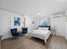 Chic City Retreat 93G, hotel v destinaci Columbus