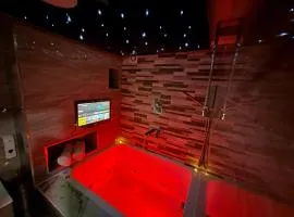Jacuzzi Suites
