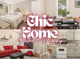 Southern Parkway Retreat Near Downtown Louisville