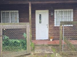 Hospedaje La Cabaña, hotel in San Miguel del Monte