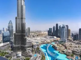 Iconic Burj Khalifa & Fountain Views near Dubai Mall