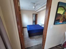 Casa Confortável no bairro Cabral - Contagem MG, ξενοδοχείο σε Contagem