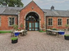 Diamond Lodge
