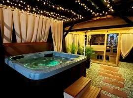 Spacious 4BR Retreat in Pomona with Sauna and Hot Tub