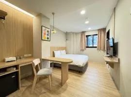Yoshi Hotel - Tainan Sinmei Branch