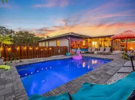 Heated Pool, Gameroom, Mini Golf, Near Beach & Img