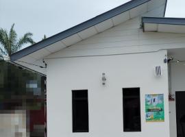 Rezquna Homestay, hotel in Beaufort