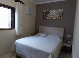 Casa na Praia Martim de Sá,