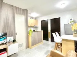 2 Bedroom Condo Fully-Furnished good for 5-6pax by Gerra at Urban Deca Homes Banilad