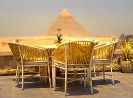 Pyramids MagiC View Hotel