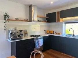 Girayir Cottage