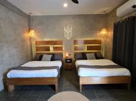 Pisces Tourist Inn, Port Barton