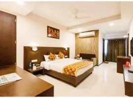 Hotel Shriniwash Residency Near Shri Mahakaleshwar Jyotirlinga Temple