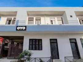 Hotel O Comfort Castle Inn, hotel in Bhauli