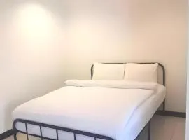 X GO INN Patong Beach Phuket - โกอินน์ ป่าตอง