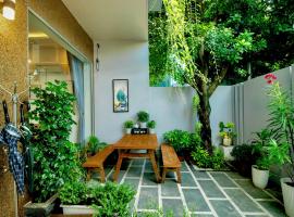 Healing Garden Homestay - Soulful Escape near My Khe Beach, hotel que aceita pets em Da Nang