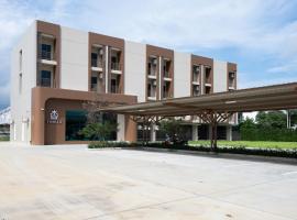 Timber Hotel, cheap hotel in Ban Bang Rathuk