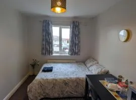 Cosy Double Private Room Near Dublin Airport